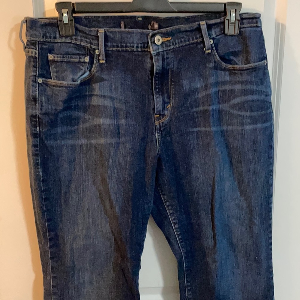 Levi jeans- read full description